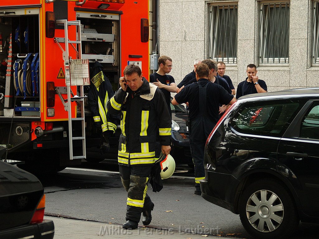 Kellerbrand Koeln Eberplatz P907.JPG